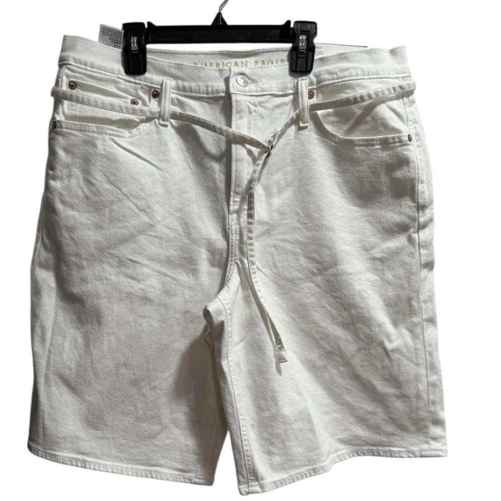 American Eagle Dreamy Drape Baggy Bermuda‎ Shorts, White, size 12